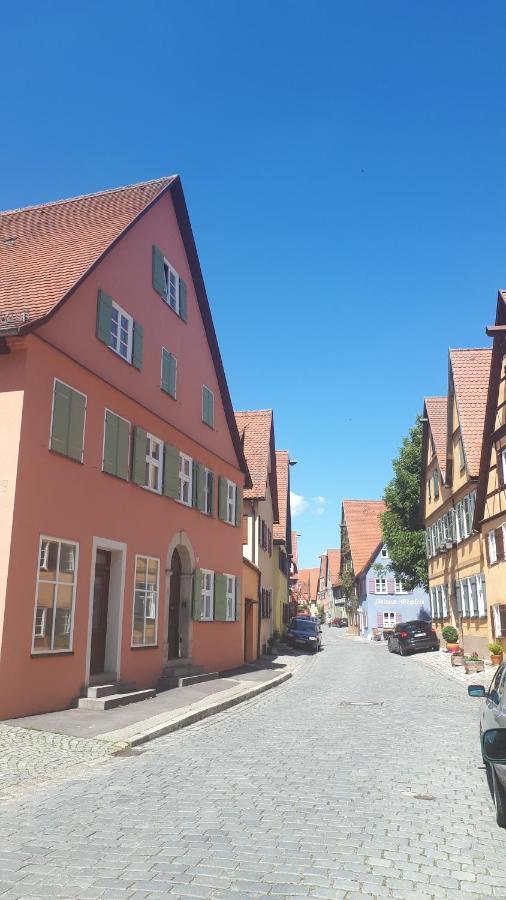 Gemuetliche Altstadtwohnung In Dinkelsbuehl Luaran gambar